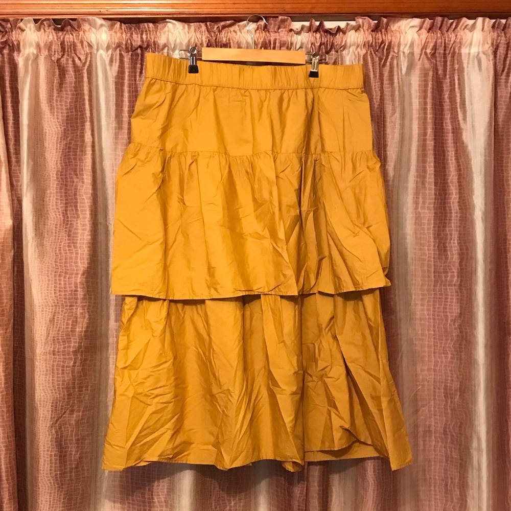 Who What Wear Gold Yellow Mustard Tiered Skirt 1X